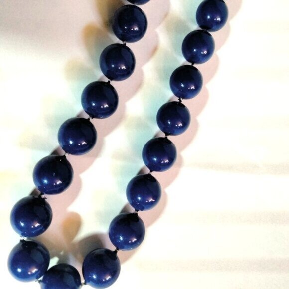 Navy Blue Beaded Necklace Round Glossy Beads Classic Minimalist Patriotic 24 Inc - Picture 3 of 4